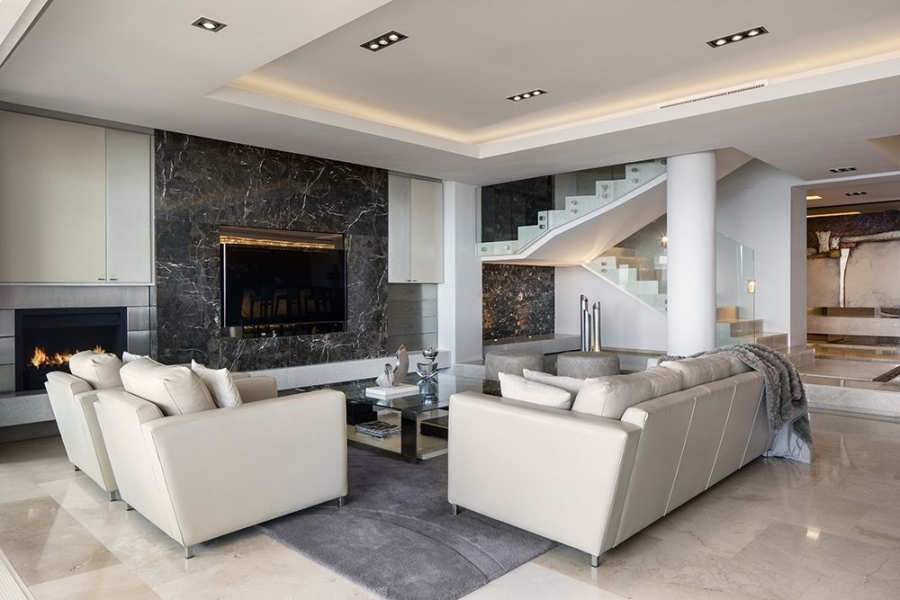 To Let 5 Bedroom Property for Rent in Mouille Point Western Cape